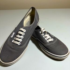 Vans-gray women’s lance up size 6.5